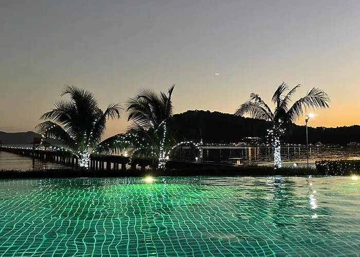 Panoramic Sea View, 1 Bed Flat