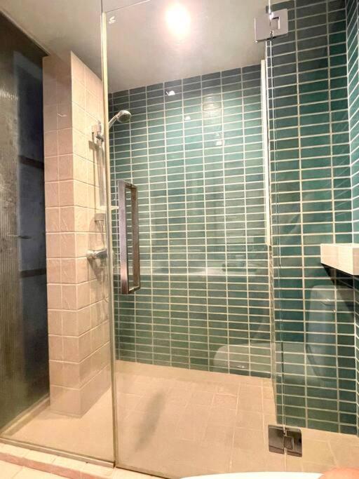 Panoramic Sea View, 1 Bed Flat